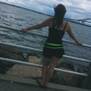 Meet your Posher, Jillian